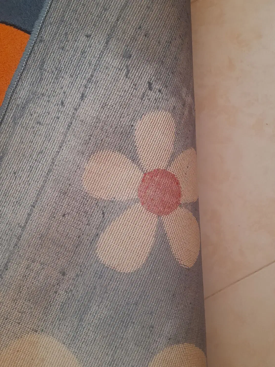 فرش وپرده اتاق کودک|فرش|شاهین‌شهر, شهرک گلدیس|دیوار