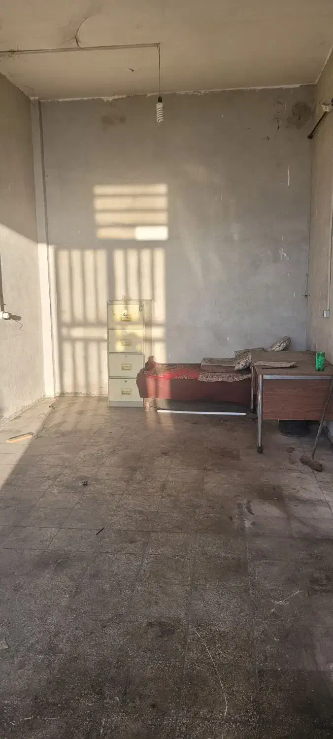 اجاره مغازه ۳۰ متری روبروی جاده روستای طنجور|اجارهٔ مغازه و غرفه|شیروان (لرستان), |دیوار