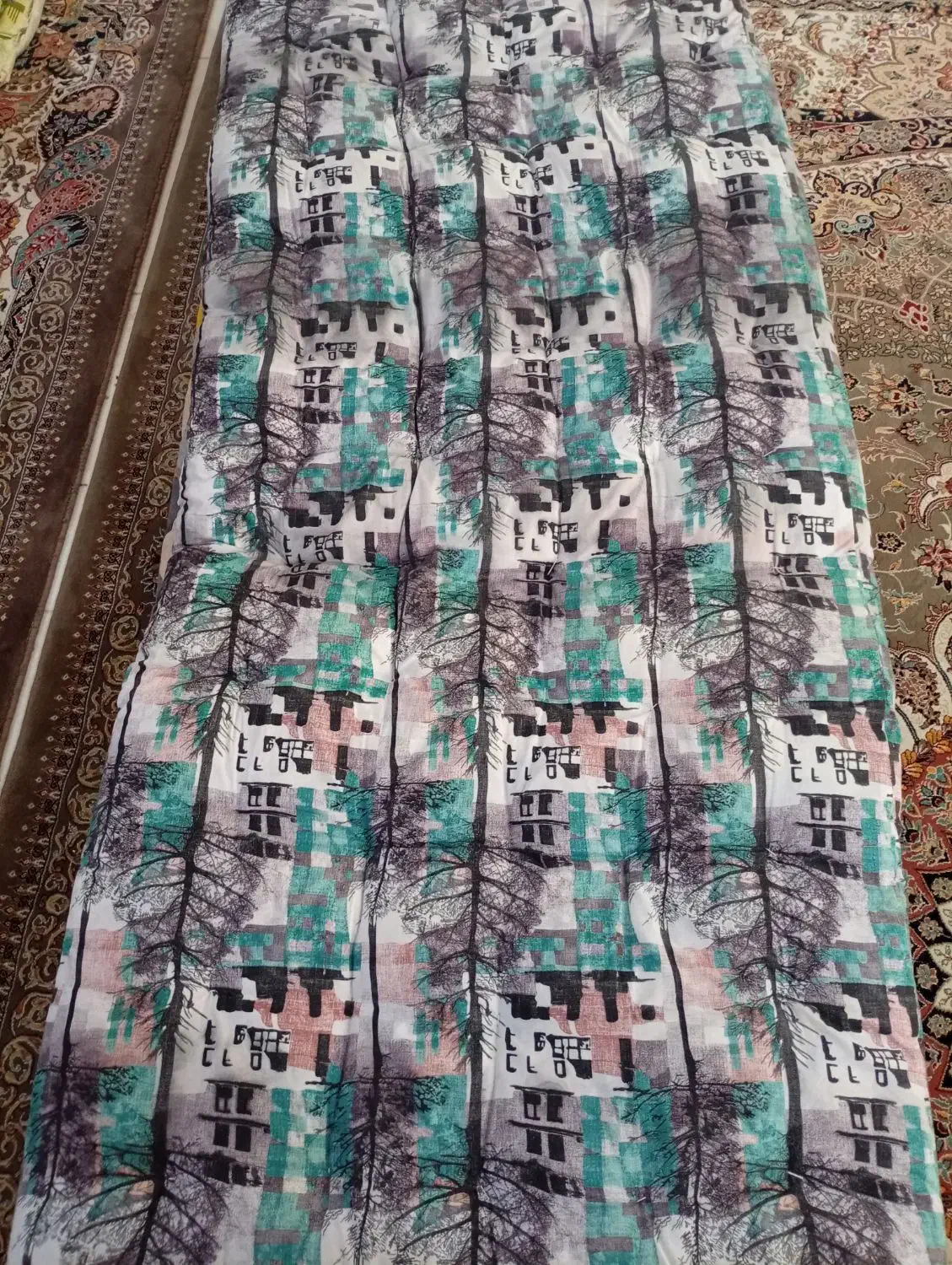 تشک لردگان|رختخواب، بالش، پتو|شهرکرد, |دیوار