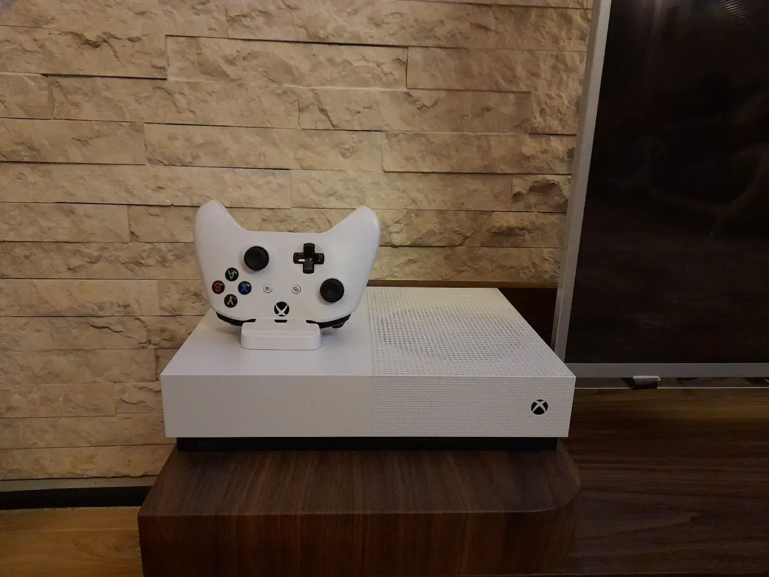 ایکس باکس وان اس( ۱ترابایت ) + بازی ، درحد نو|کنسول، بازی ویدئویی و آنلاین|کرج, فاز ۱ مهرشهر|دیوار