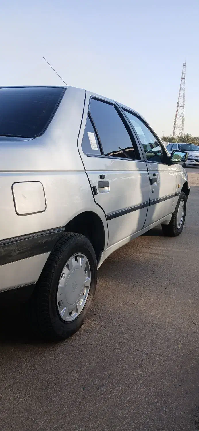 پژو۴۰۵ مدل ۹۷|خودرو سواری و وانت|بندرعباس, |دیوار