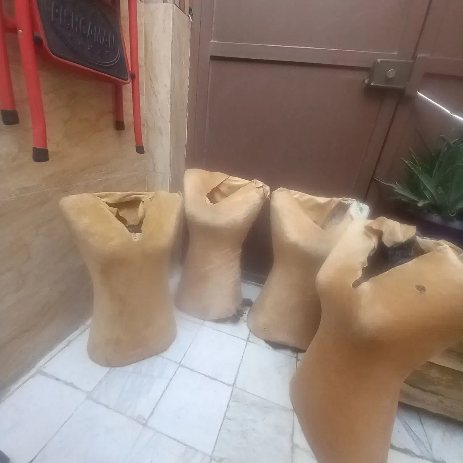 مانکن|لوازم خیاطی و بافتنی|قم, نیروگاه|دیوار