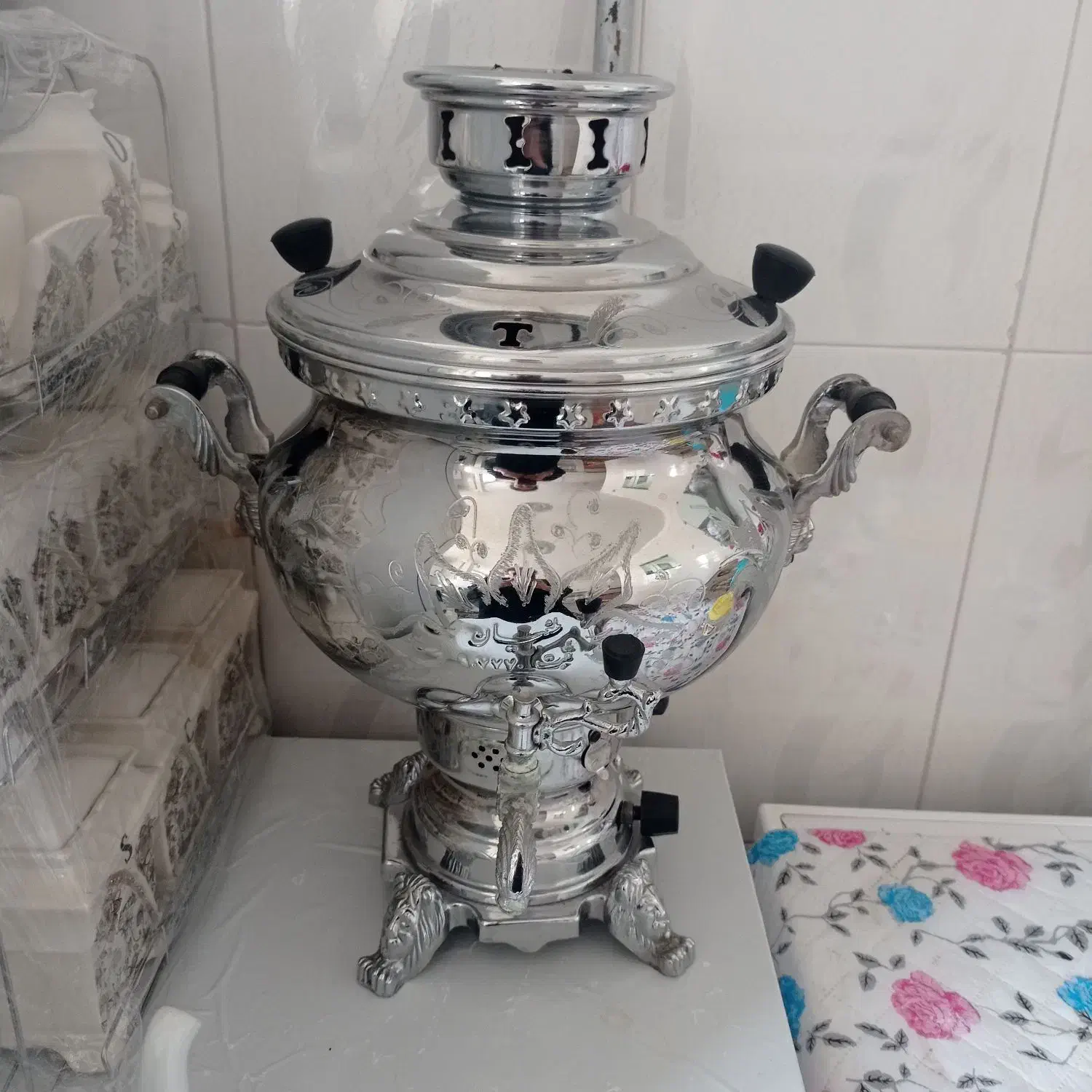 سماور سالم بدونذهیچ مشکلی|سماور، چایساز، قهوهساز|جوانرود, |دیوار