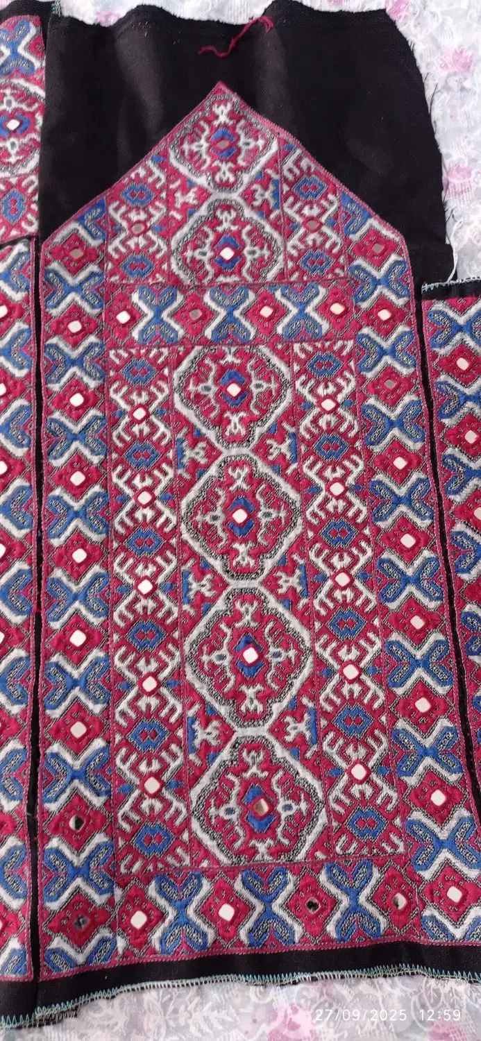 زی استین|لباس|زابل, |دیوار