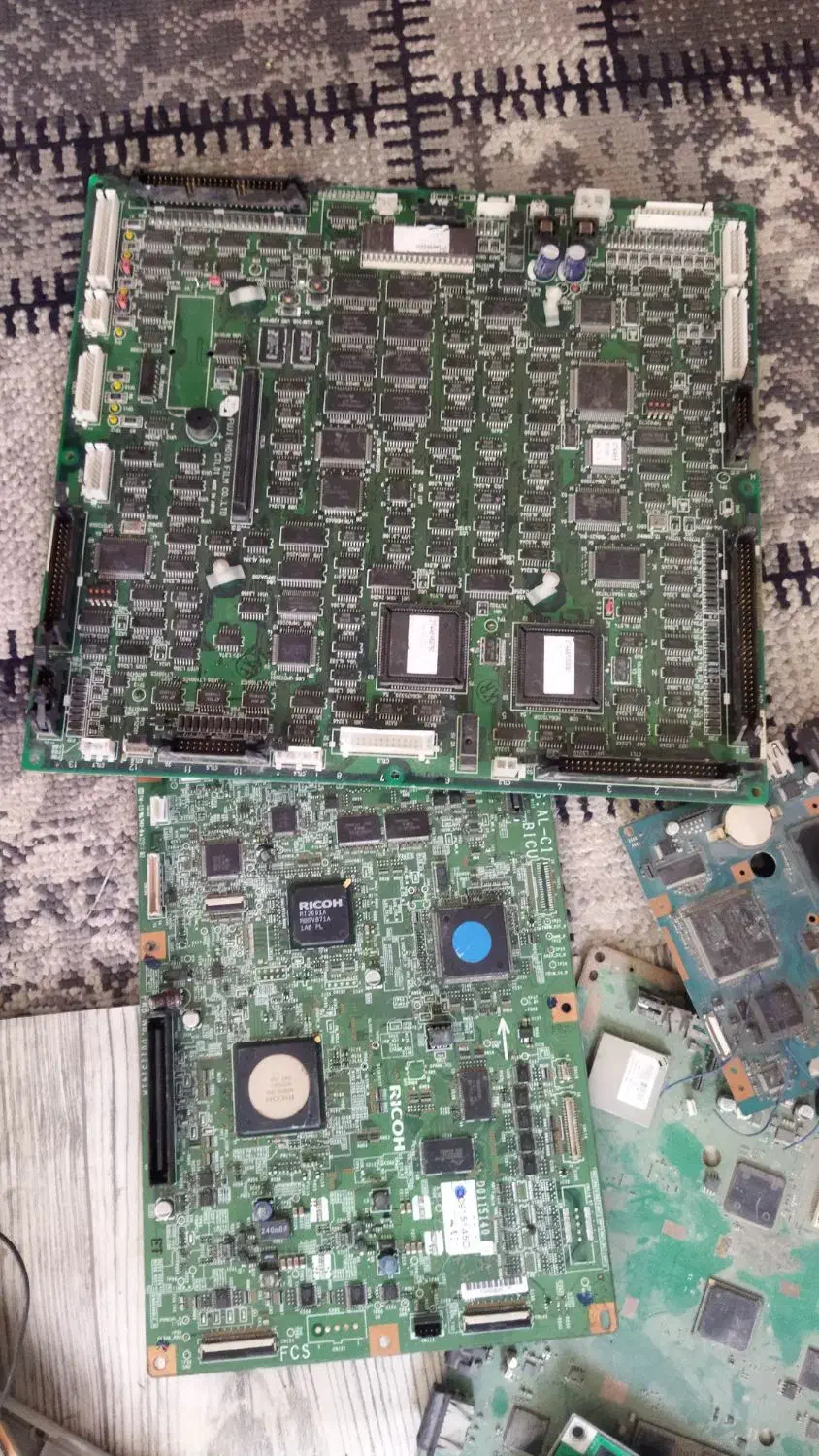 خ ضایعات الکترونیکی|قطعات و لوازم جانبی رایانه|اراک, |دیوار