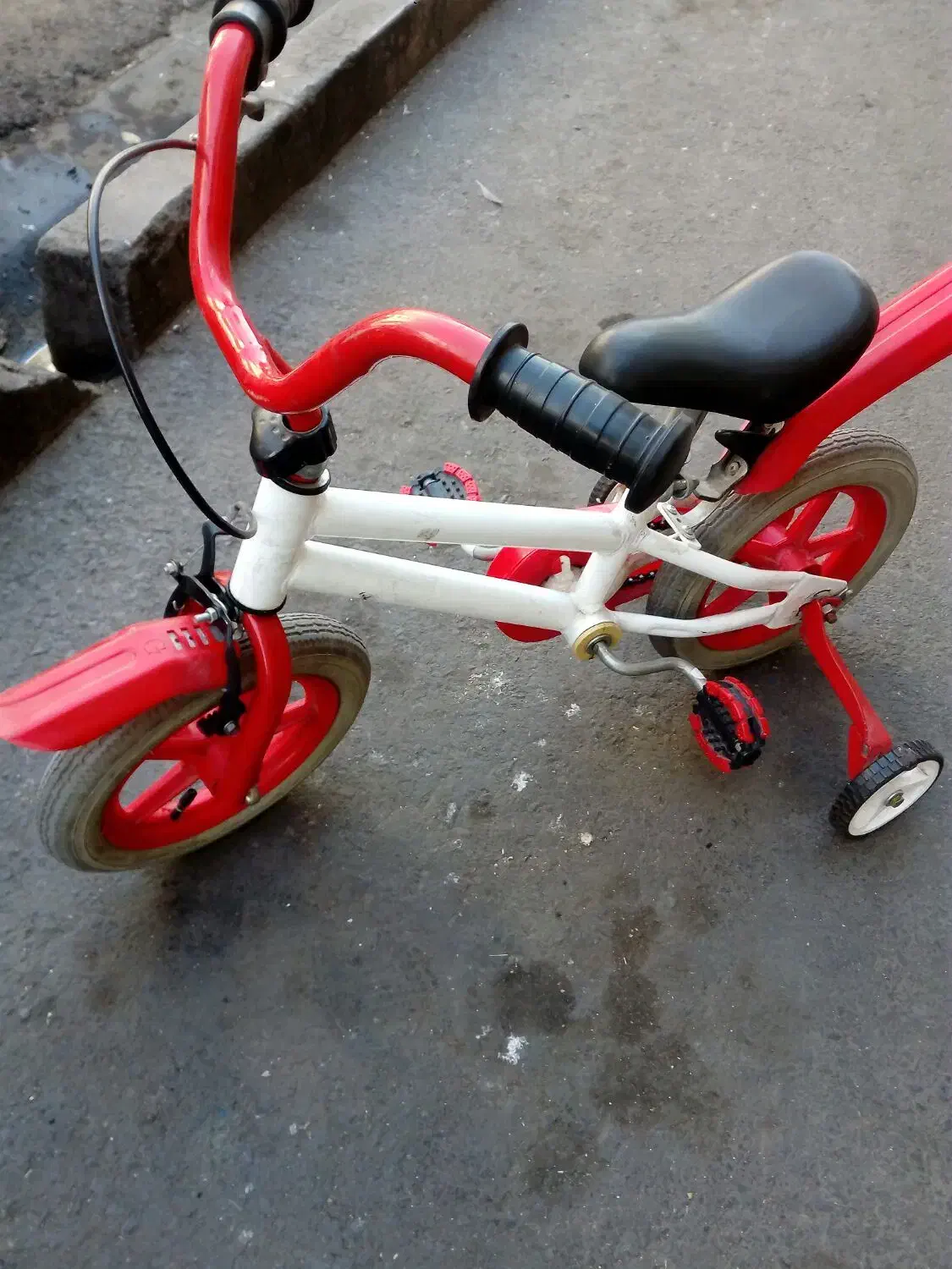 دوچرخه بچه گانه وچرخ های اسکوتر|دوچرخه، اسکیت، اسکوتر|تهران, جیحون|دیوار