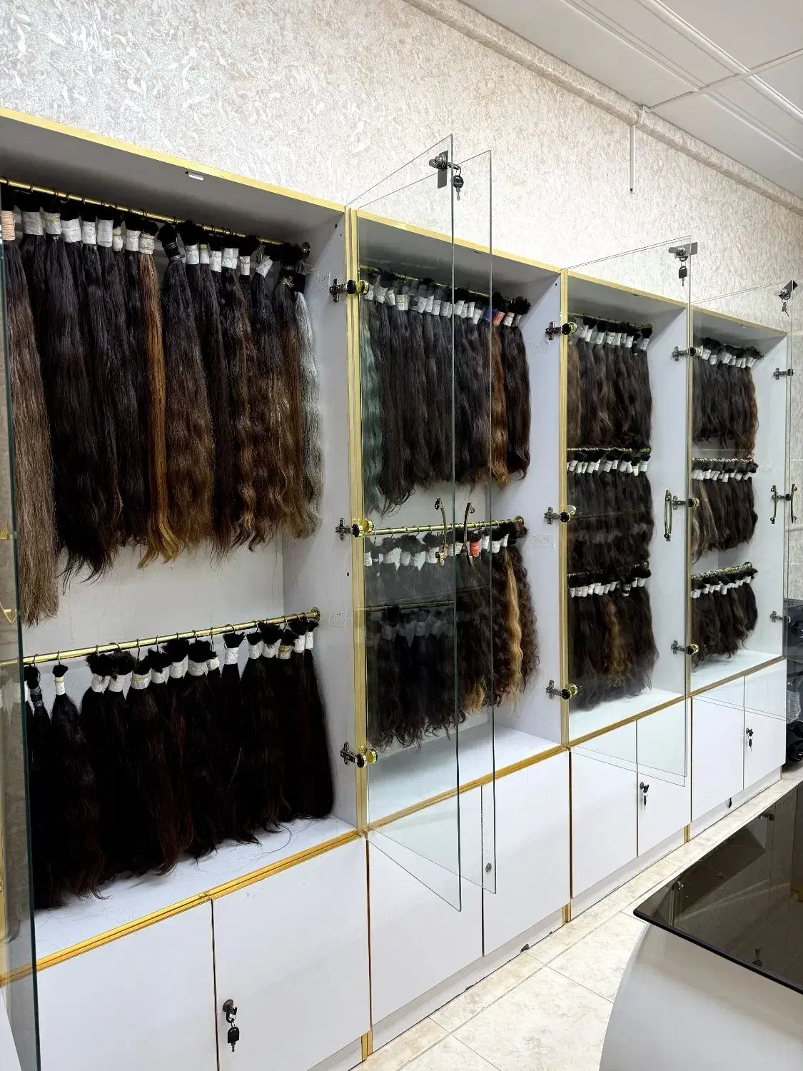 استخدام دستیار اکستنشن مو|استخدام درمانی، زیبایی، بهداشتی|قم, زنبیل آباد|دیوار