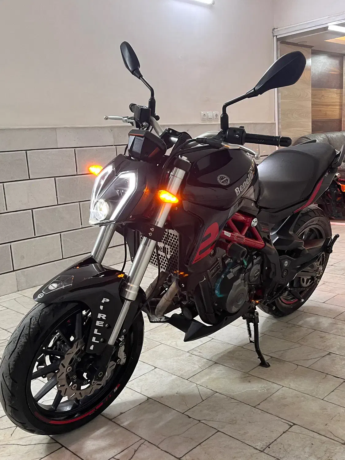 بنلی 300 مدل ۱۴۰۰|موتورسیکلت|گرگان, |دیوار