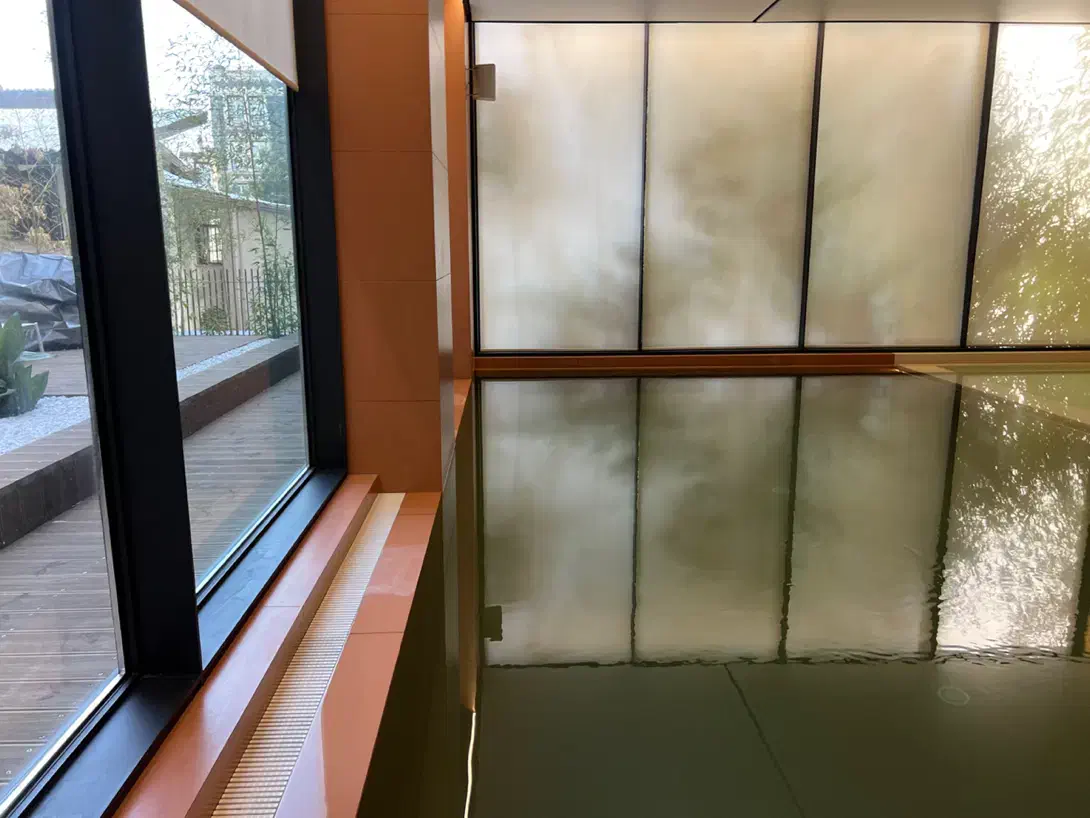 ۲۲۰متر،نوساز،مدرن،بی نظیرترین سازه منطقه