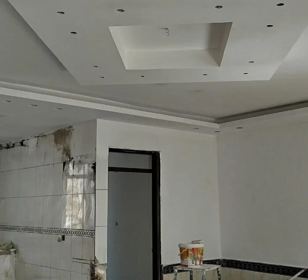 گچکاری و لکه گیری بابهترین قیمت وبهترین کیفیت|خدمات پیشه و مهارت|سبزوار, پاسداران|دیوار