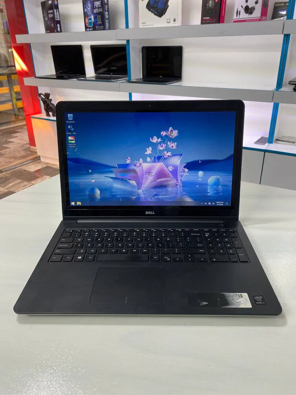 لپتاپ صفحه لمسی درحد نو DELL CORE i7|رایانه همراه|تبریز, |دیوار