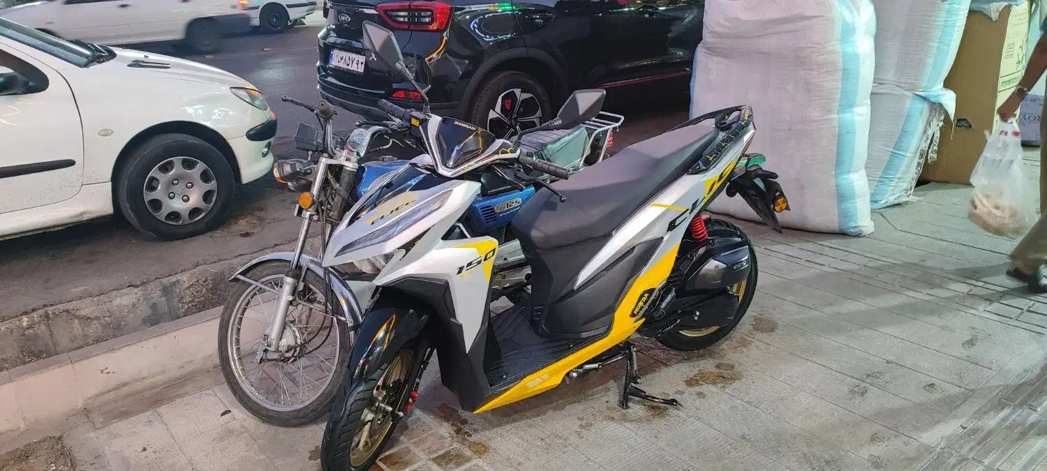 فروش موتور|موتورسیکلت|شیراز, شیشه‌گری|دیوار