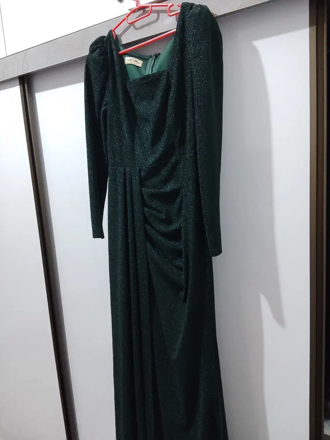 پلیسه مجلسی|لباس|مشگین شهر, |دیوار