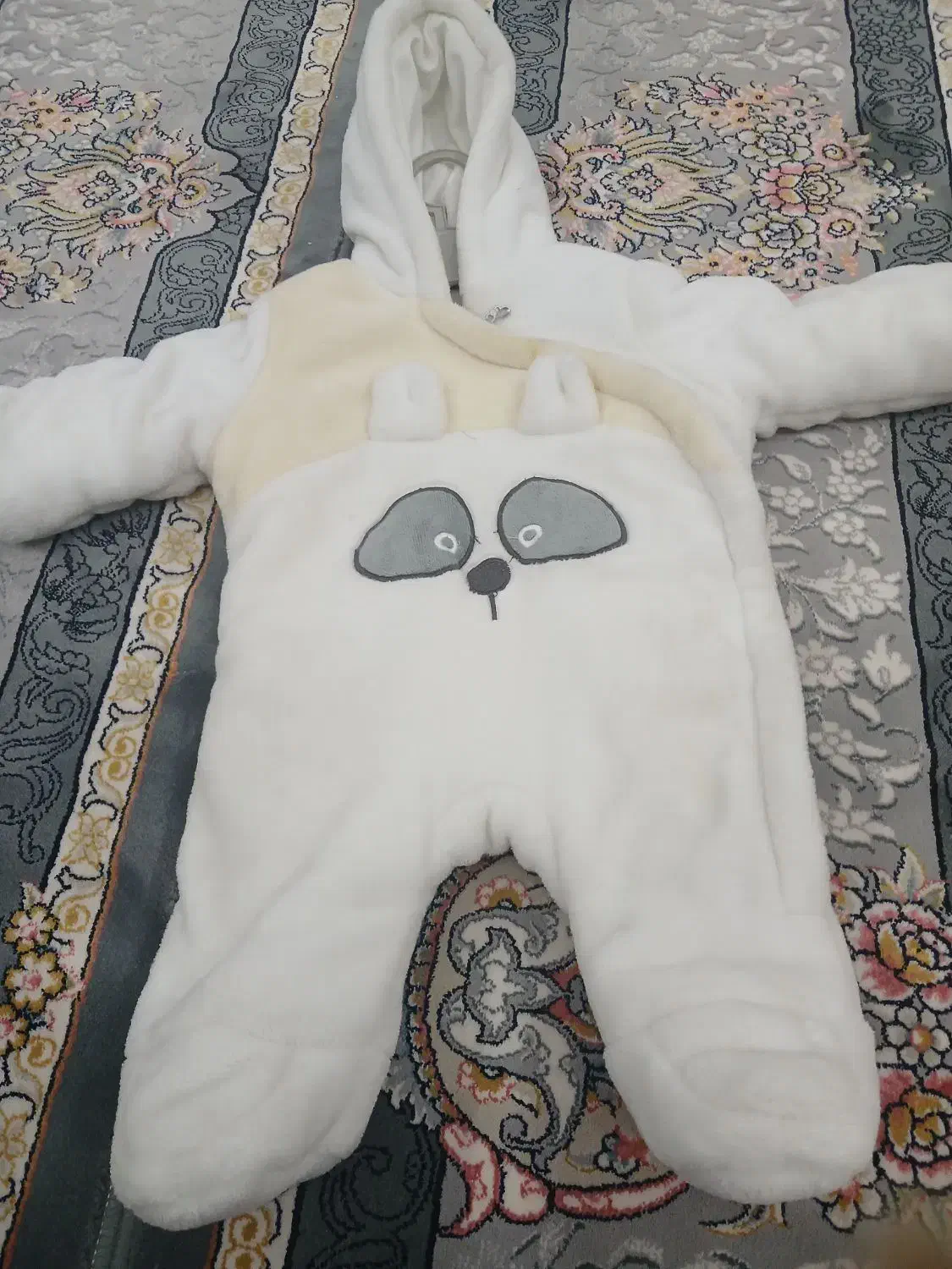 لباس|لباس|قروه, |دیوار