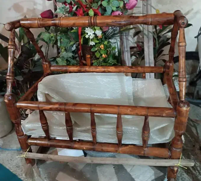 گهواره چوبی نوزاد|تخت و صندلی بچه|رشت, سلیمانداراب|دیوار