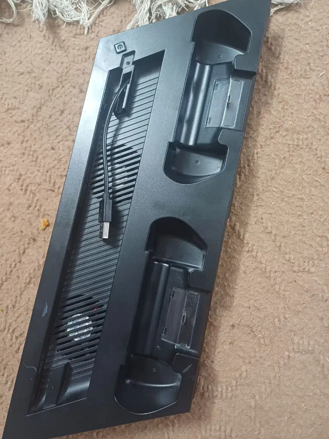 پایه فن خنک کننده و شارژر دسته ps4 slim|کنسول، بازی ویدئویی و آنلاین|مشهد, ثامن|دیوار