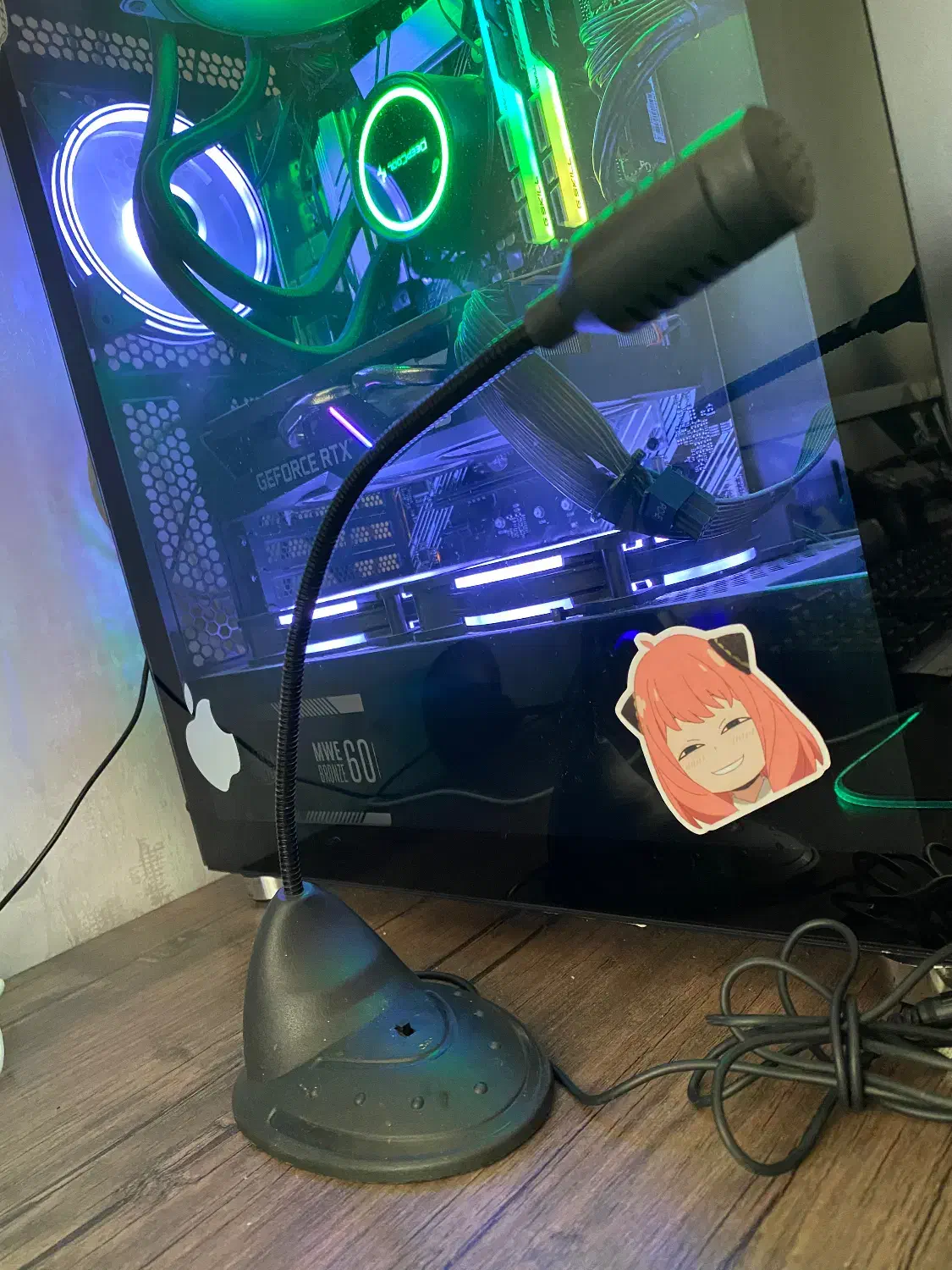 میکروفن رو میزی|قطعات و لوازم جانبی رایانه|ارومیه, |دیوار