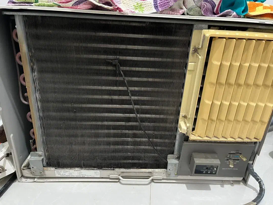 کولر پنجره ای|کولر گازی و فنکوئل|رشت, پل تالشان|دیوار