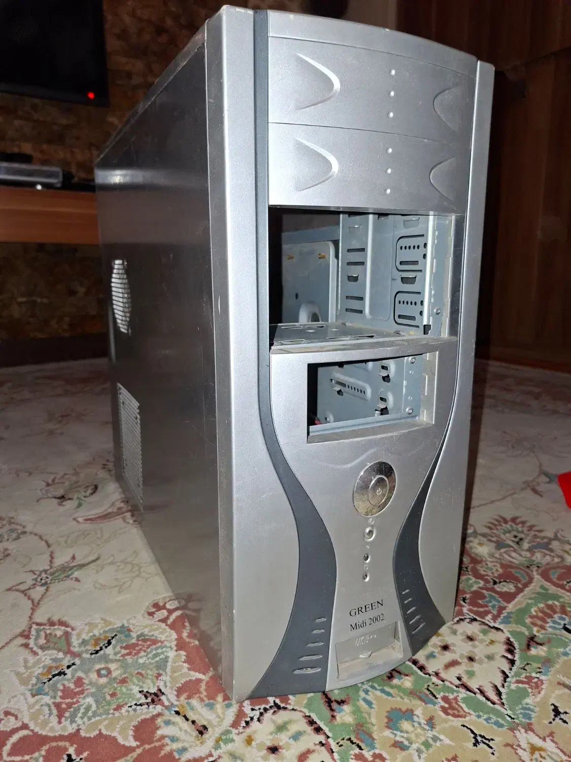 کیس بدون محتویات کامپیوتر|قطعات و لوازم جانبی رایانه|تهران, مرزداران|دیوار