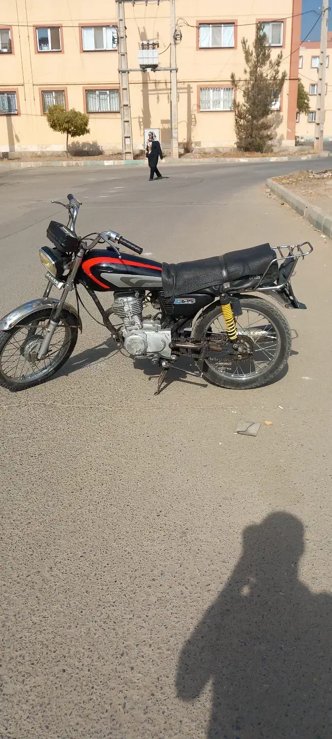 موتور هندا ژاپن ۱۲۵ اصل|موتورسیکلت|هشتگرد, هشتگرد قدیم|دیوار