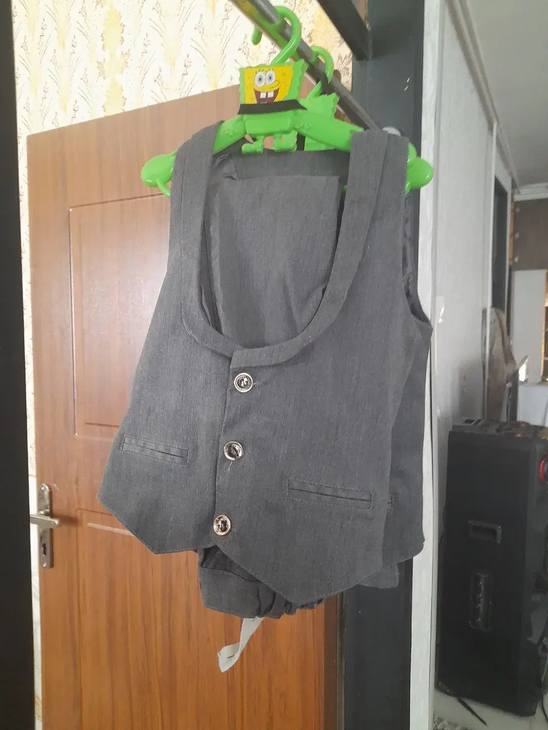 دوعدد جلیقه وشلوار درحد نو|کفش و لباس بچه|سیرجان, |دیوار