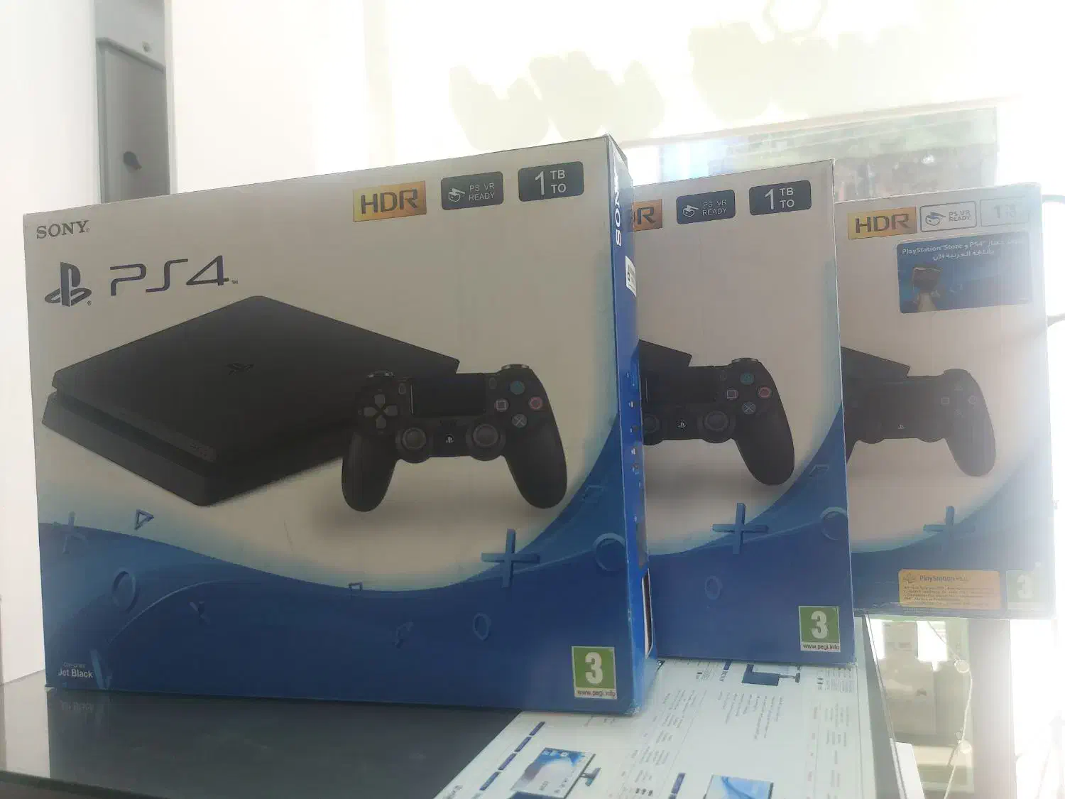PS4 اسلیم یک ترا کپی خور دو دسته اصلی فول بازی|کنسول، بازی ویدئویی و آنلاین|کرمان, |دیوار