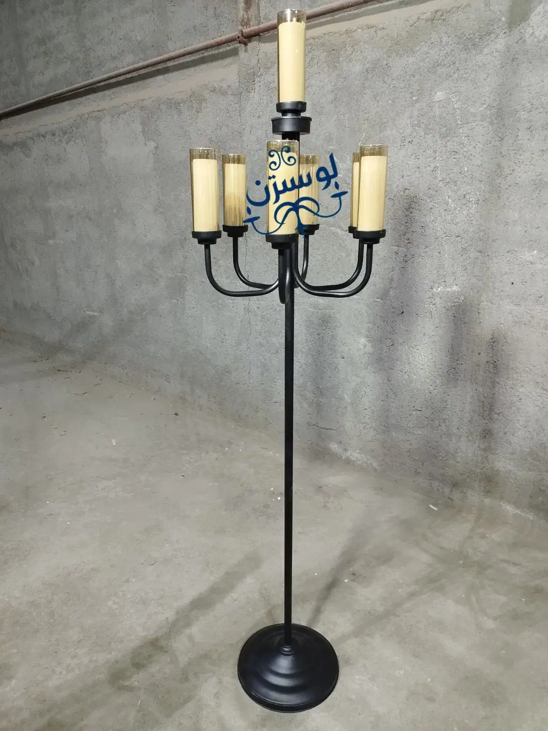 کنارسالنی.آباژور.چراغ خواب|چراغ خواب و آباژور|مشهد, کشف|دیوار