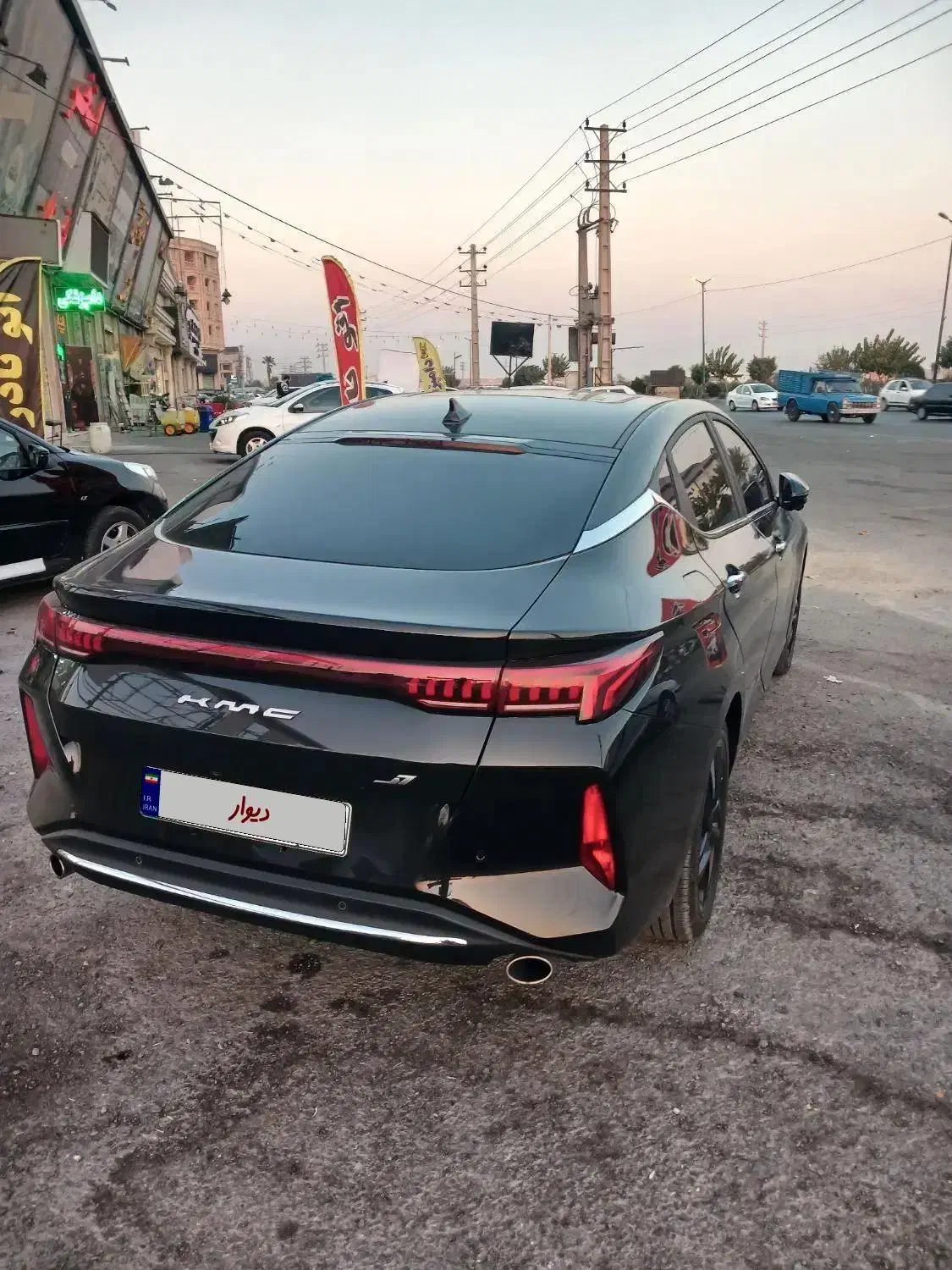 کی ام سی j7 1403 بیرنگ.|خودرو سواری و وانت|اندیشه, اندیشه فاز ۱|دیوار