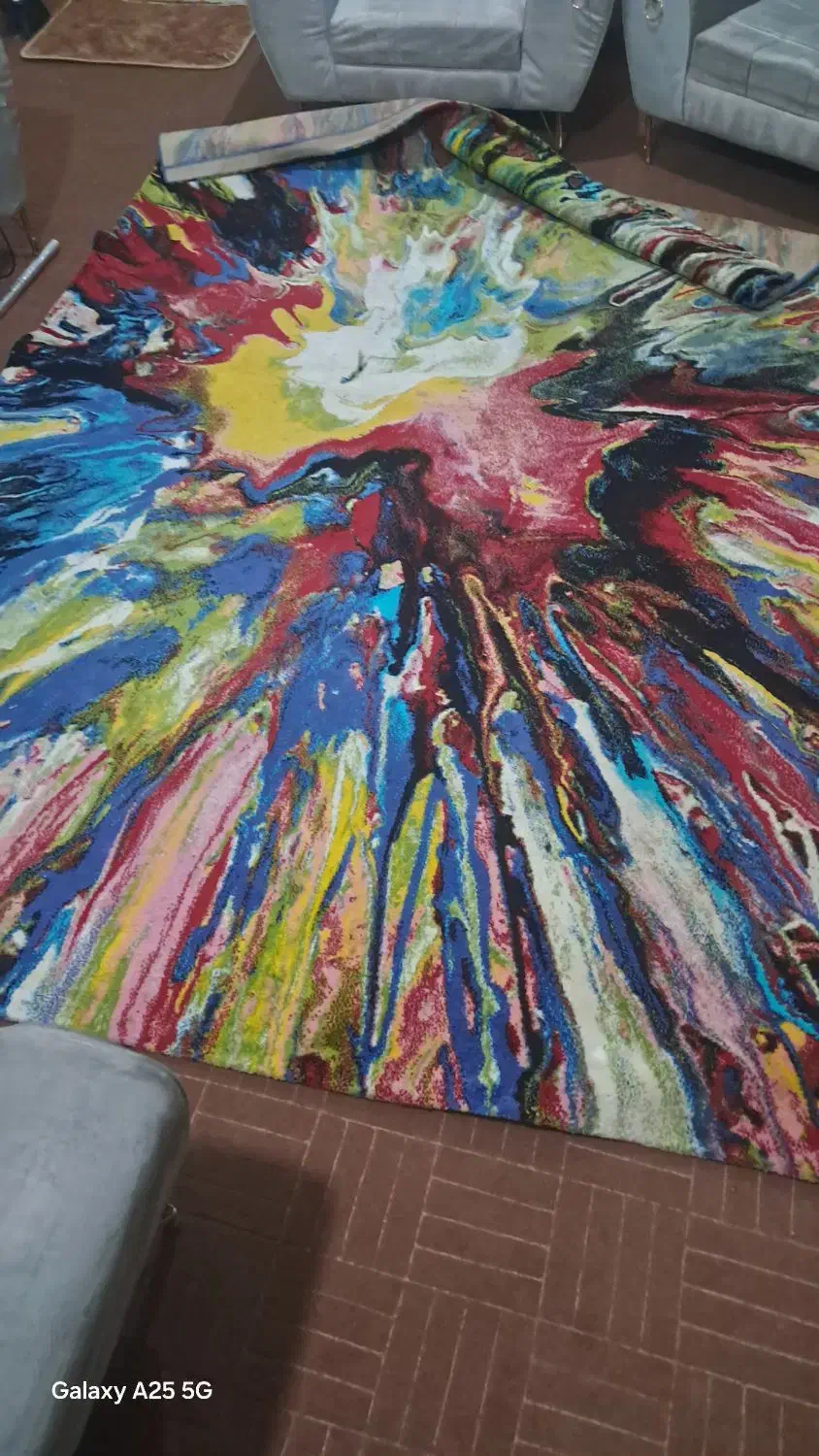 سه عدد فرش تمیز|فرش|اهواز, منبع اب|دیوار