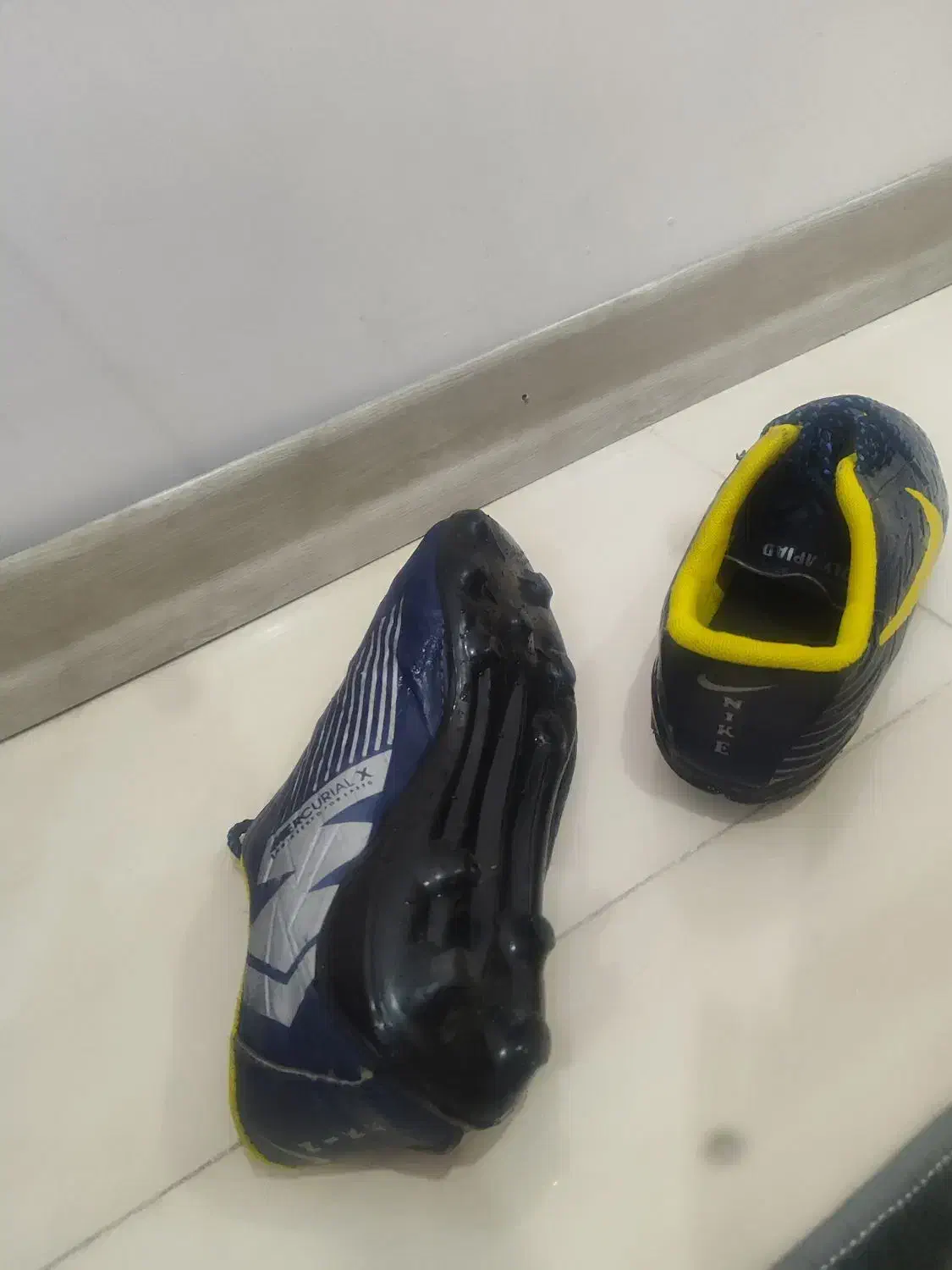 کفش فوتبال نیمه استوک 43در حدنو|ورزشهای توپی|اسلامشهر, مظفریه|دیوار