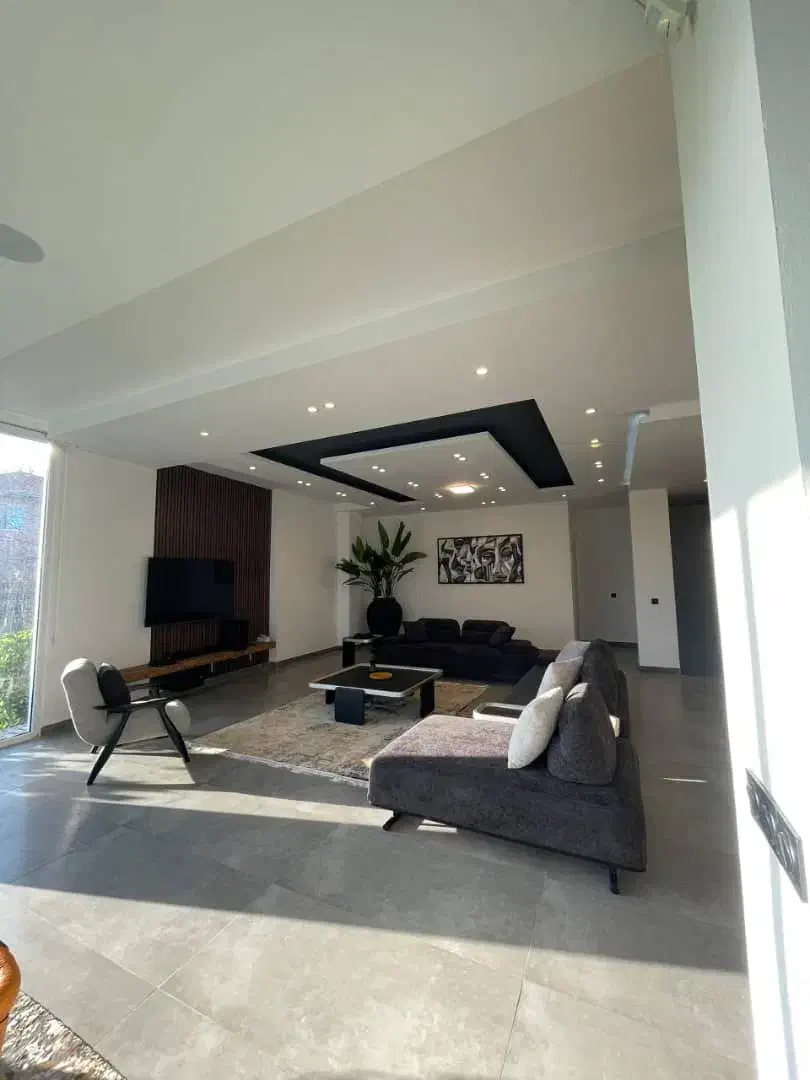 اجاره روزانه لوکس ترین ویلا ۴خواب شهرکی کد (جهان)|اجارهٔ کوتاه‌مدت ویلا و باغ|نور, |دیوار