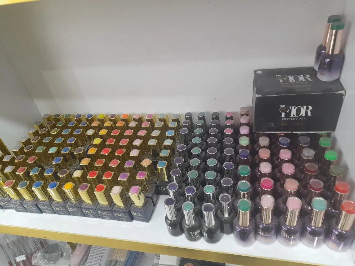 کاشت ناخن|آرایشگاه و سالنهای زیبایی|نهاوند, |دیوار