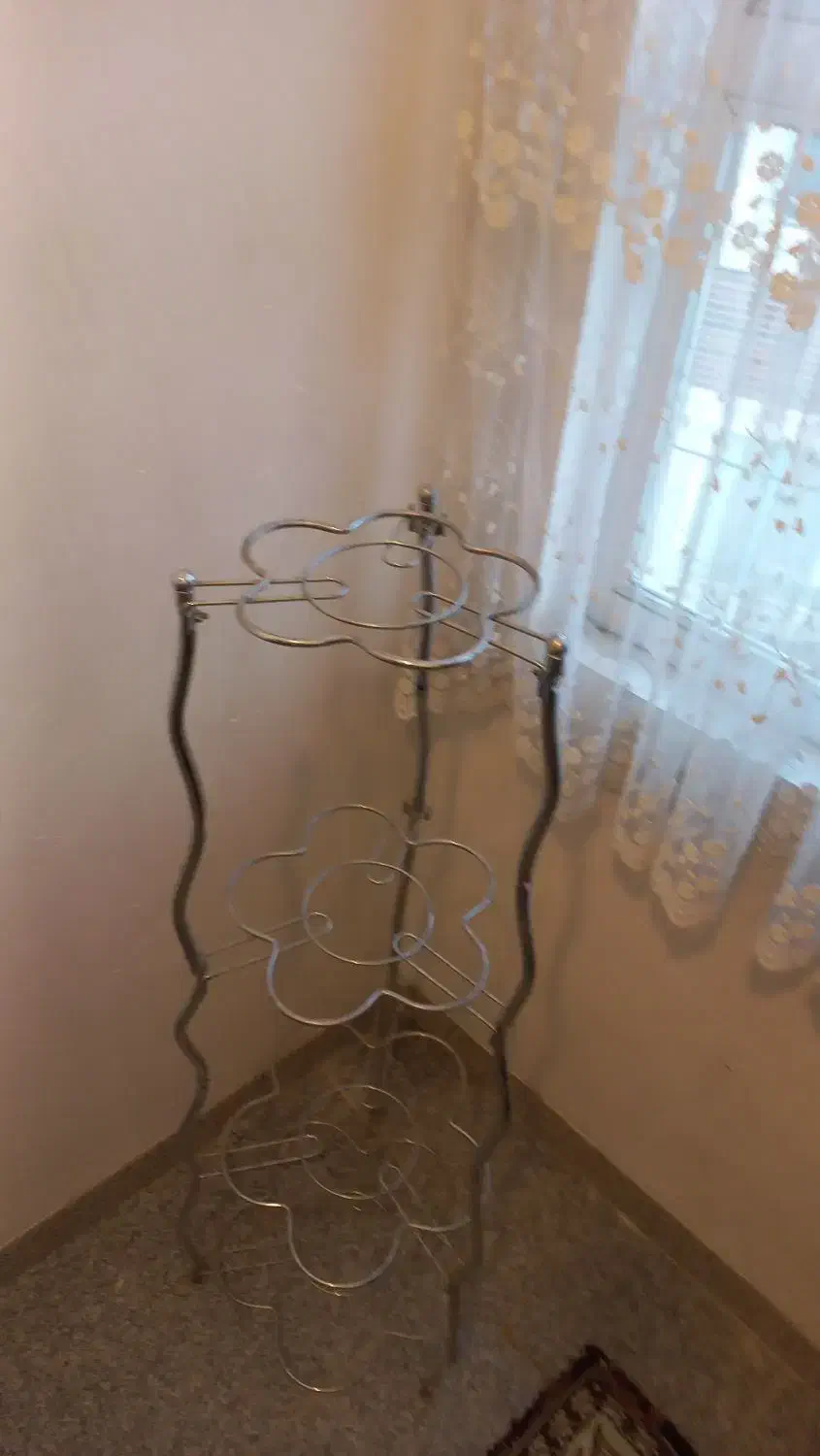 پایه قابلمه|آب‌چکان و نظم‌دهنده ظروف|همدان, |دیوار