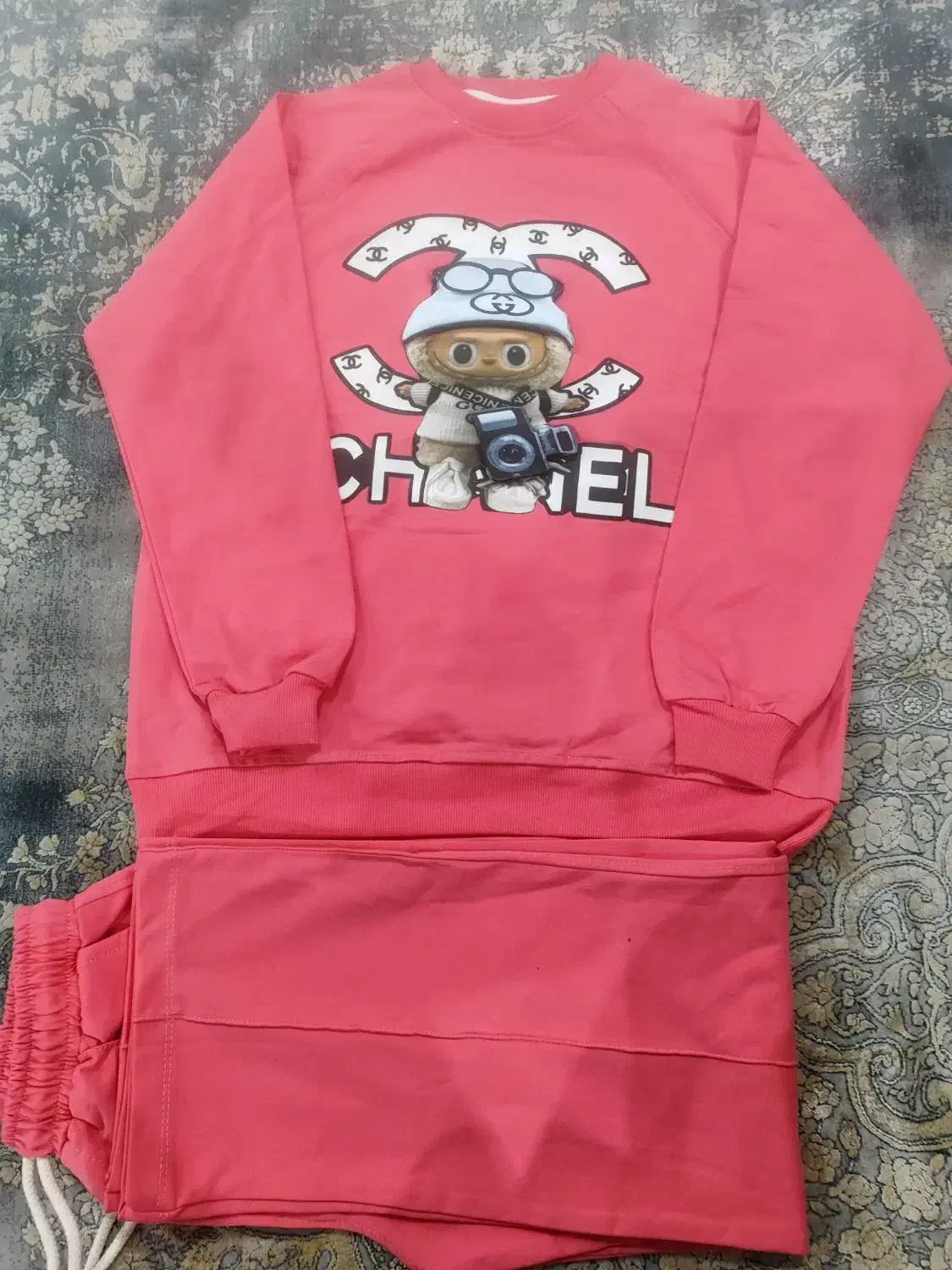 لباس دخترانه|کفش و لباس بچه|ری, علایین|دیوار