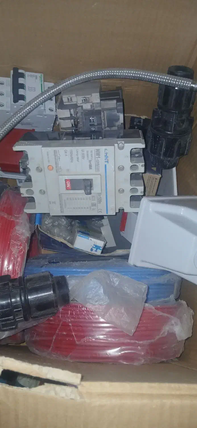 مقداری لوازم برقی تک فاز و ۳ فاز|مصالح و تجهیزات ساختمان|تهران, خواجه نظام الملک|دیوار