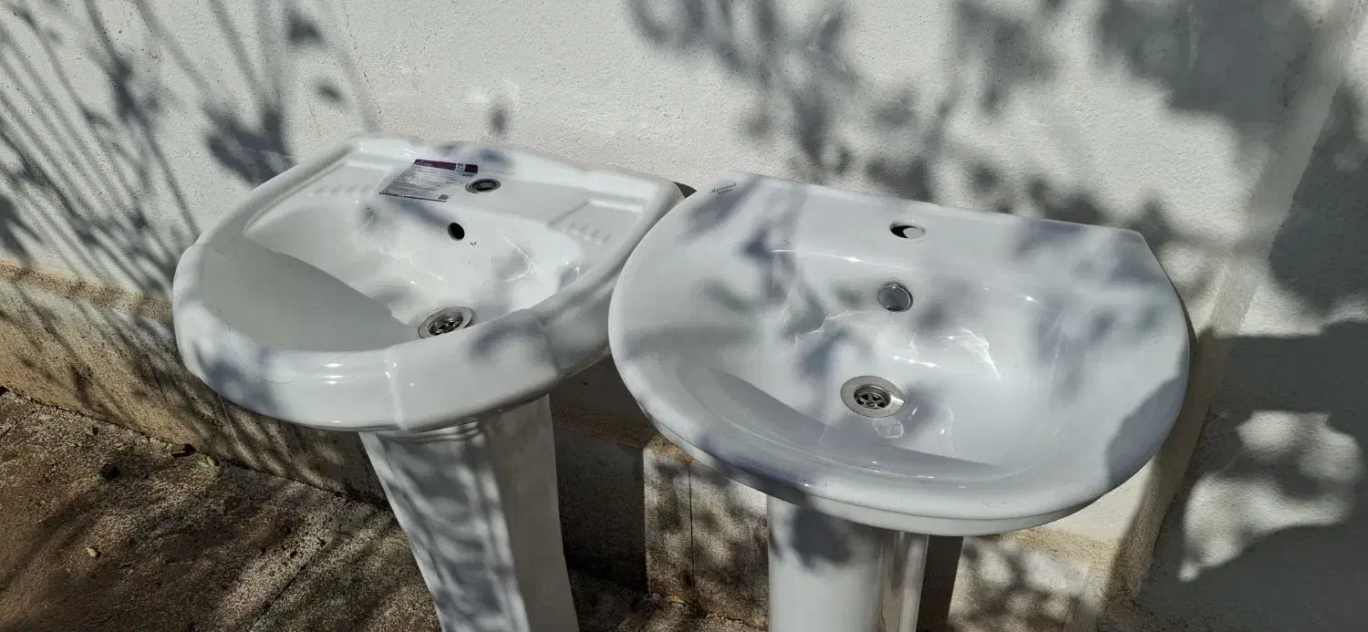 فروش دو عدد روشویی ایستاده|لوازم سرویس بهداشتی|صدرا-فارس, فاز ۱|دیوار