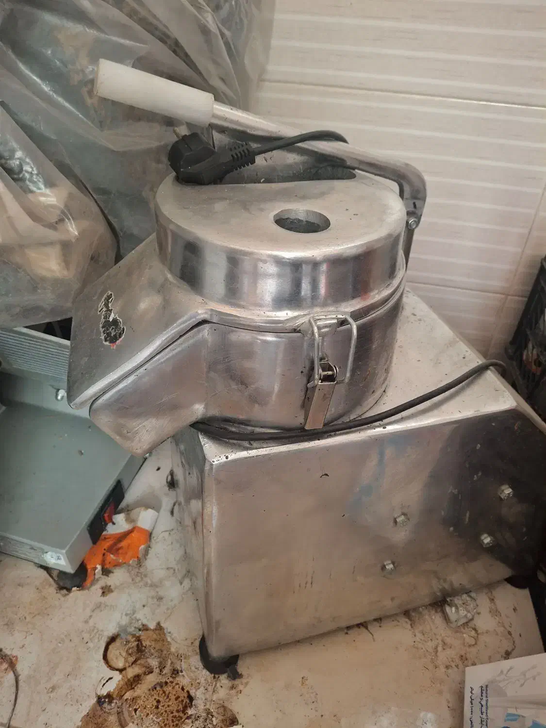 اسلایسر میوه|خردکن، آسیاب، غذاساز|قائن, |دیوار