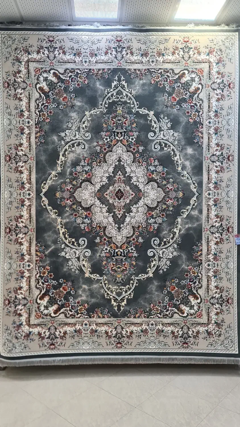 دو تخته فرش تخفیف خورده زیر قیمت بازار|فرش|شهرضا, |دیوار