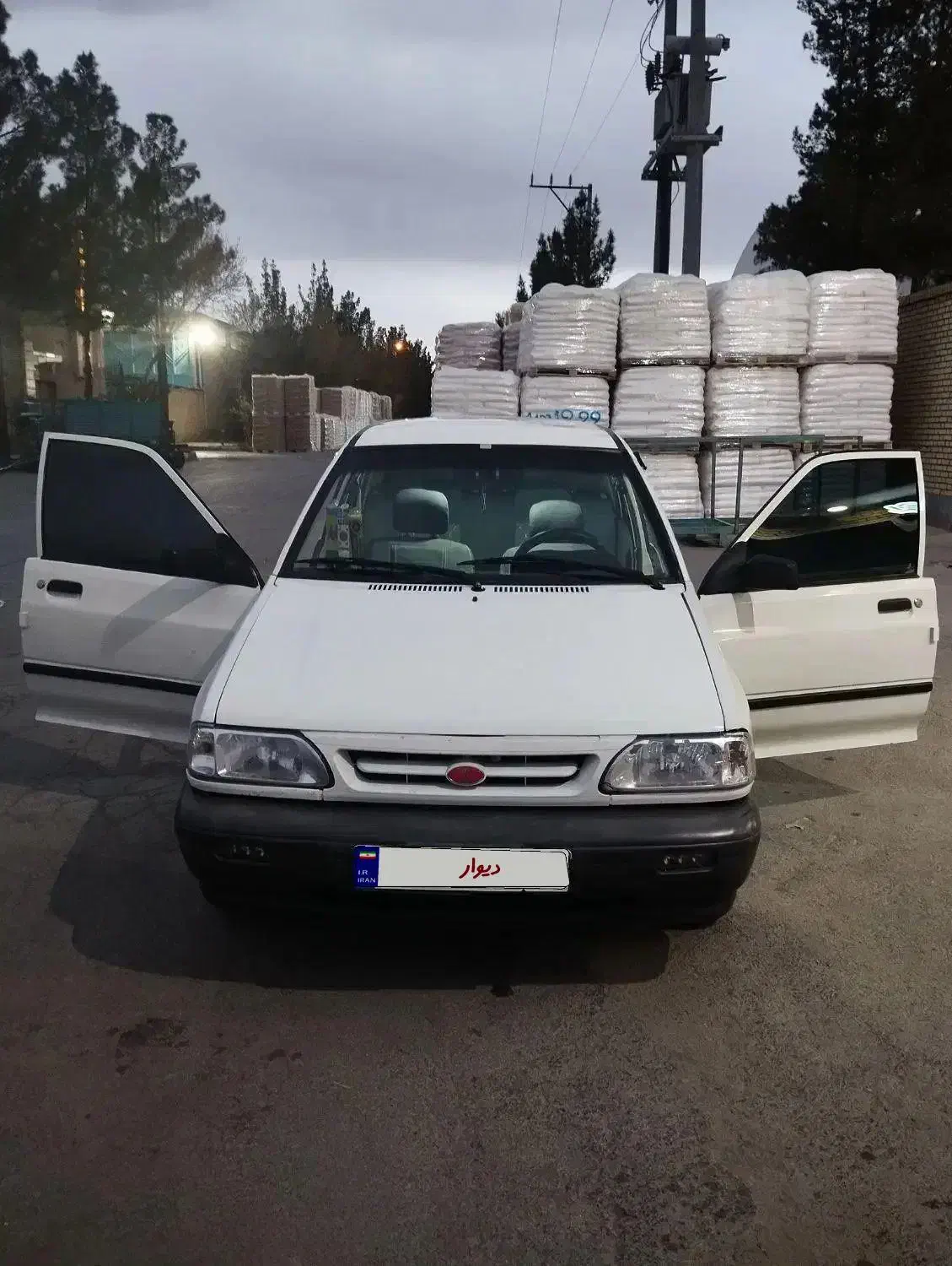 پراید 83تمام انژکتور|خودرو سواری و وانت|اصفهان, سرچشمه|دیوار