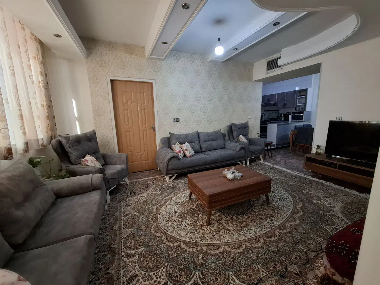 خانه طبقه دوم سه خوابه|فروش خانه و ویلا|شیراز, شهرک گلها|دیوار