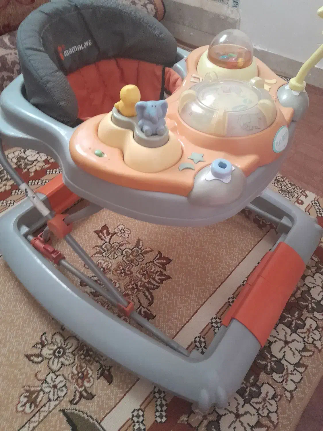 تخت و روروک|اسباب و اثاث بچه|تویسرکان, |دیوار