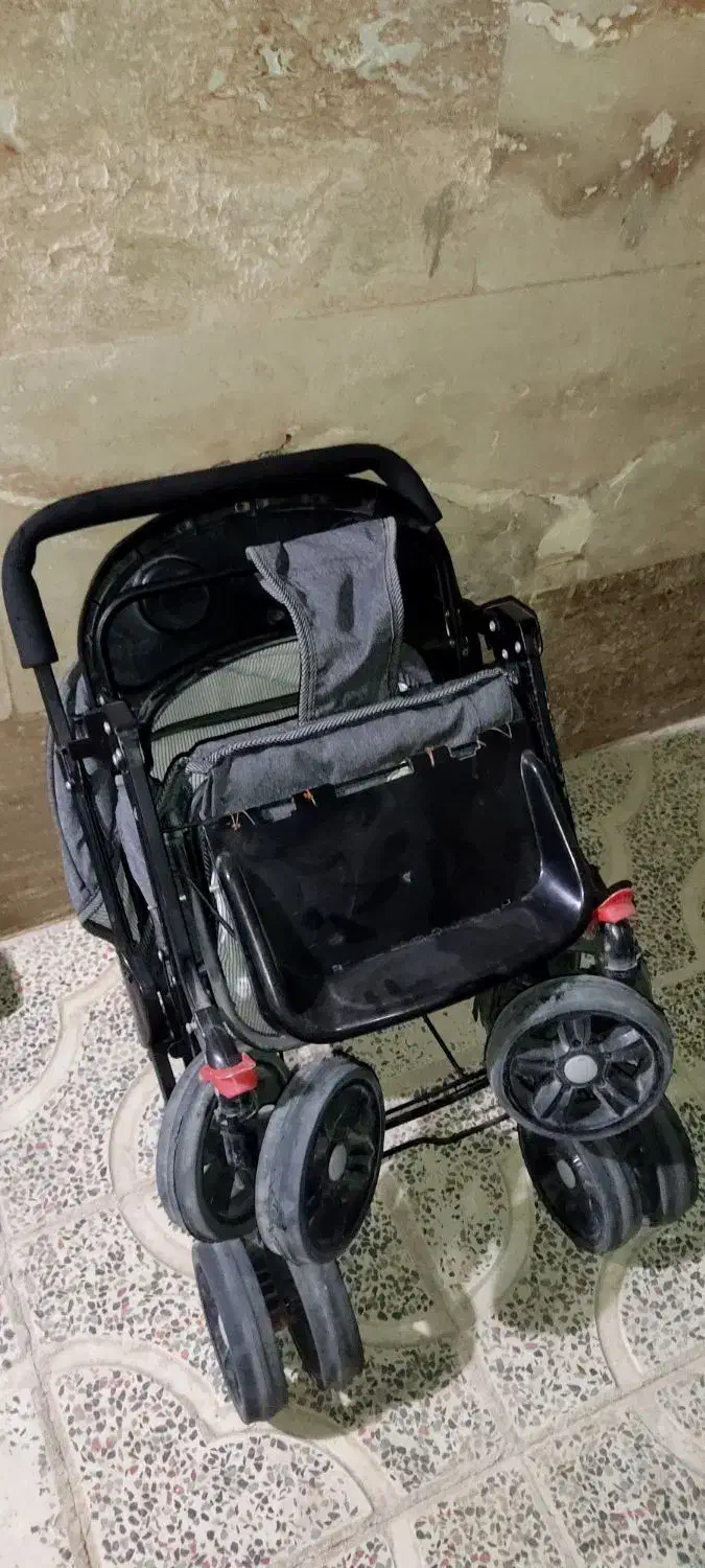 کالسکه تا شو در حد نو قیمت یک میلیون دویست|کالسکه و لوازم جانبی|ابهر, |دیوار