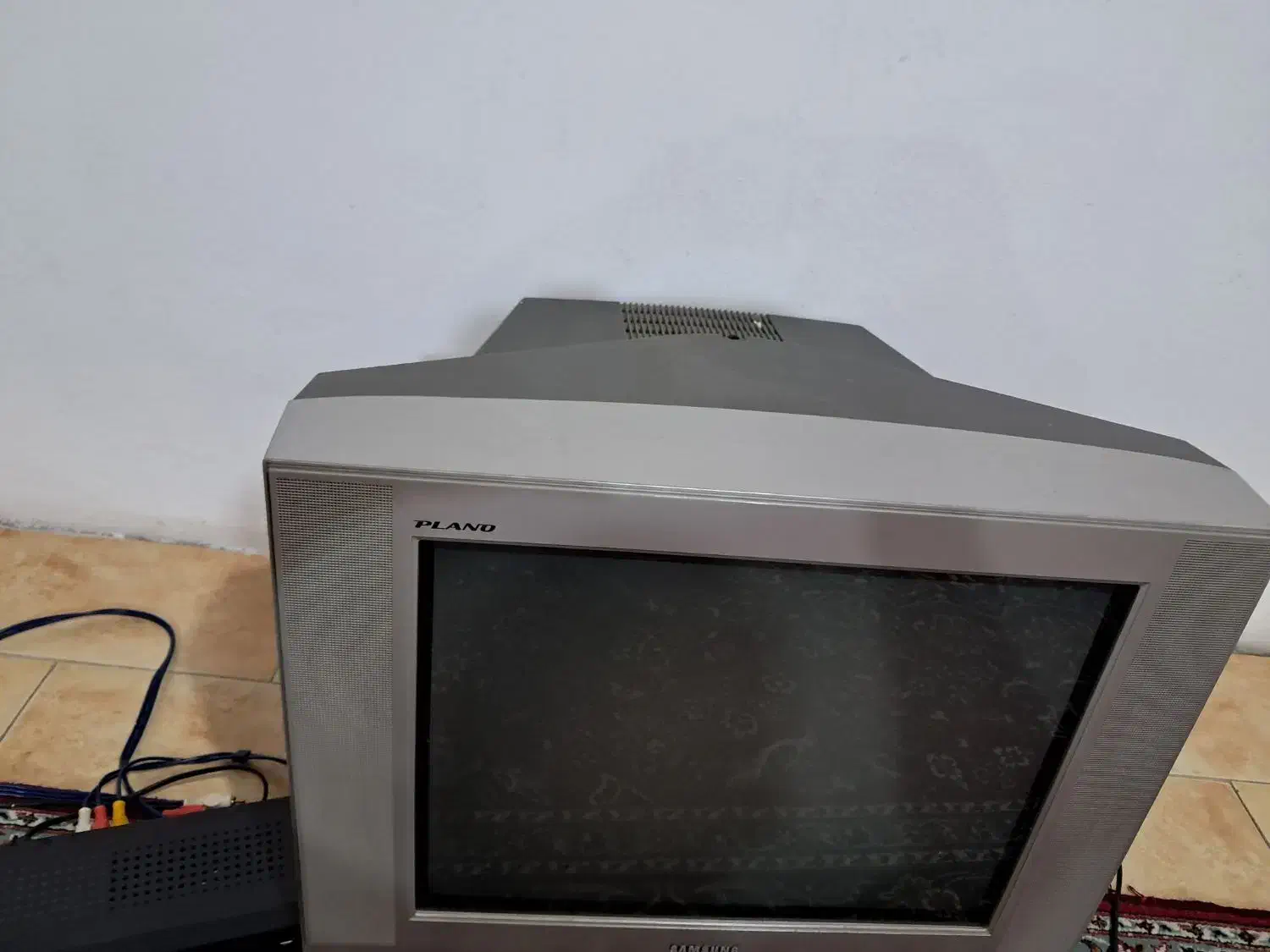 فروش تلویزیون با دستگاه دیجیتال|تلویزیون و پروژکتور|نور, |دیوار