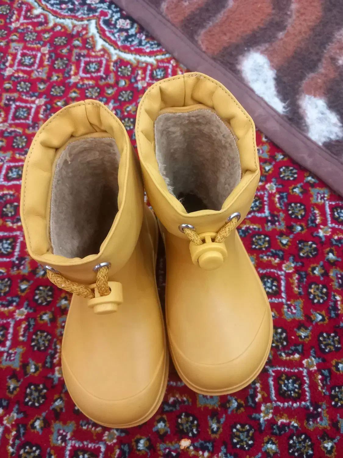 بوت دخترانه|کفش و لباس بچه|مرند, |دیوار