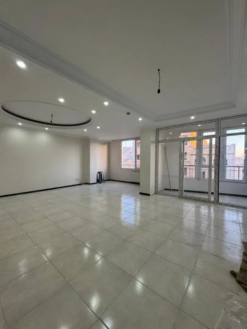 ۱۲۰متر، شمالی آفنابگیر، ویودار، طبقه یکی به آخر|فروش آپارتمان|کرج, عظیمیه|دیوار