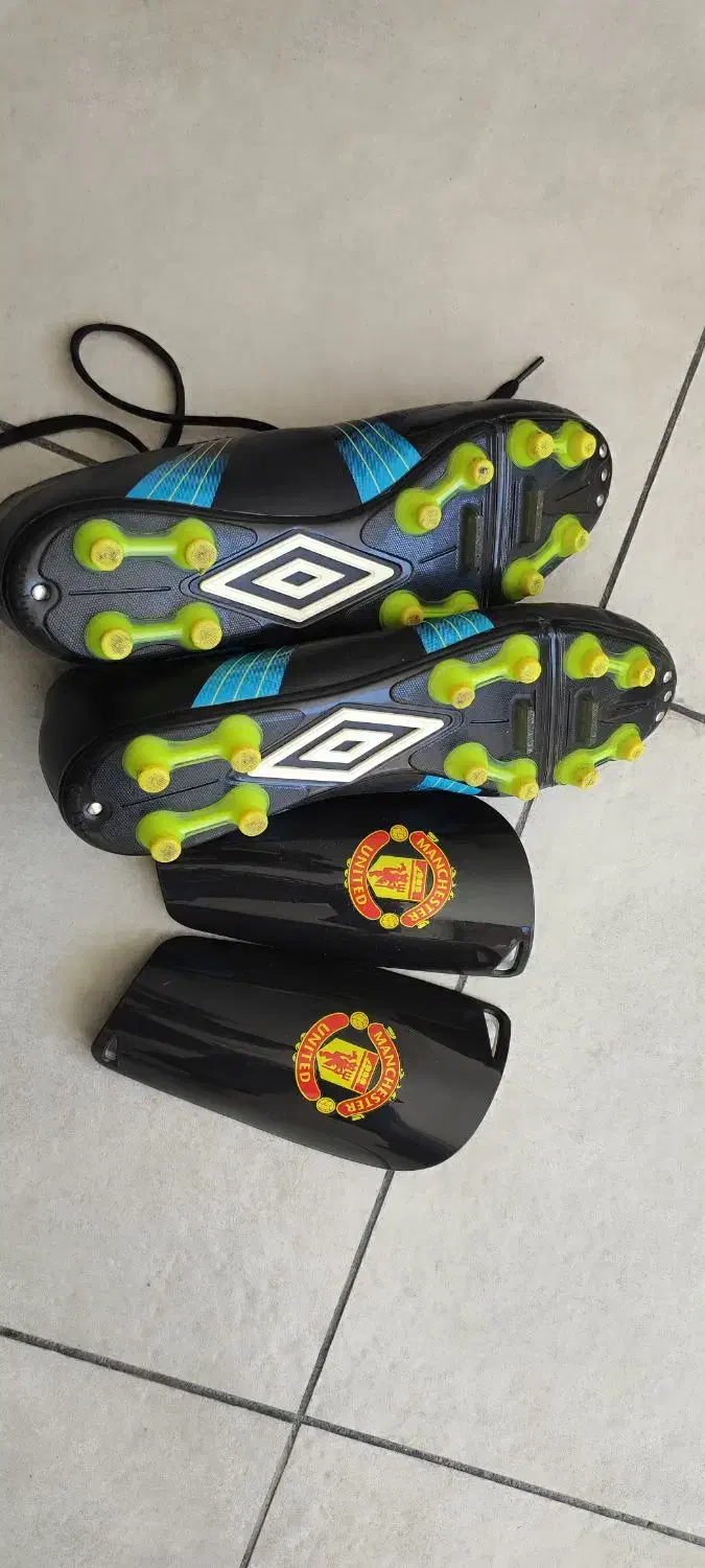 کفش استوک دار فوتبال|کیف، کفش، کمربند|شاهینشهر, حافظ شمالی|دیوار