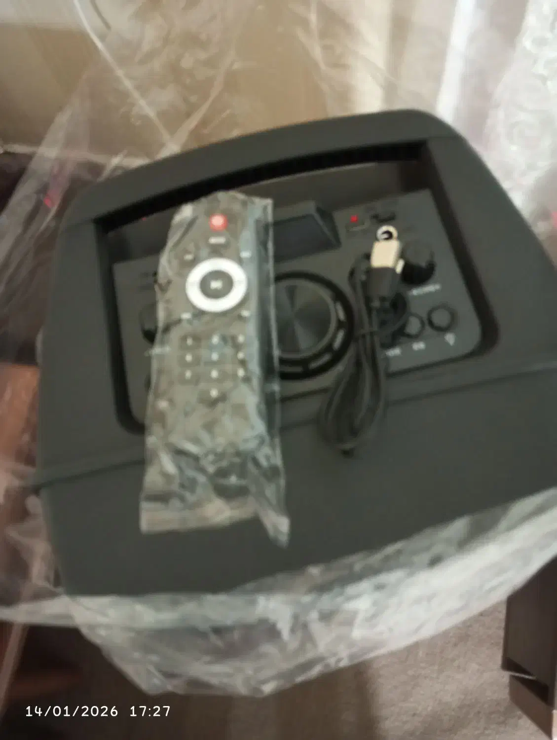 اسپیکر|پخش‌کننده همراه|تالش, هشتپر|دیوار