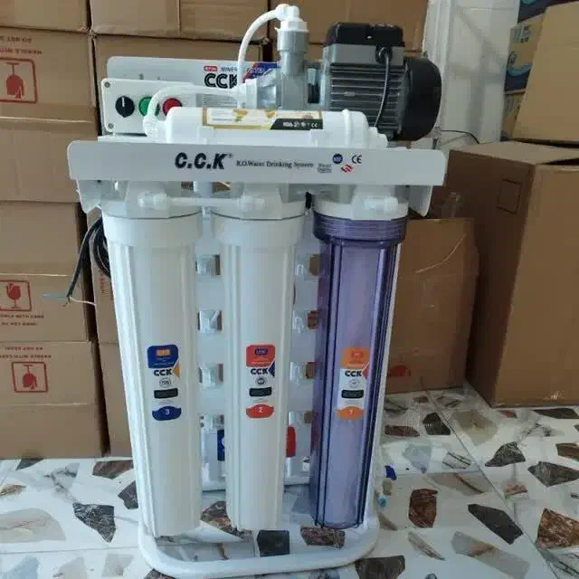 فروش دستگاه تصفیه آب صنعتی و خانگی|آبسردکن و تصفیه آب|قم, باغ شریفی|دیوار