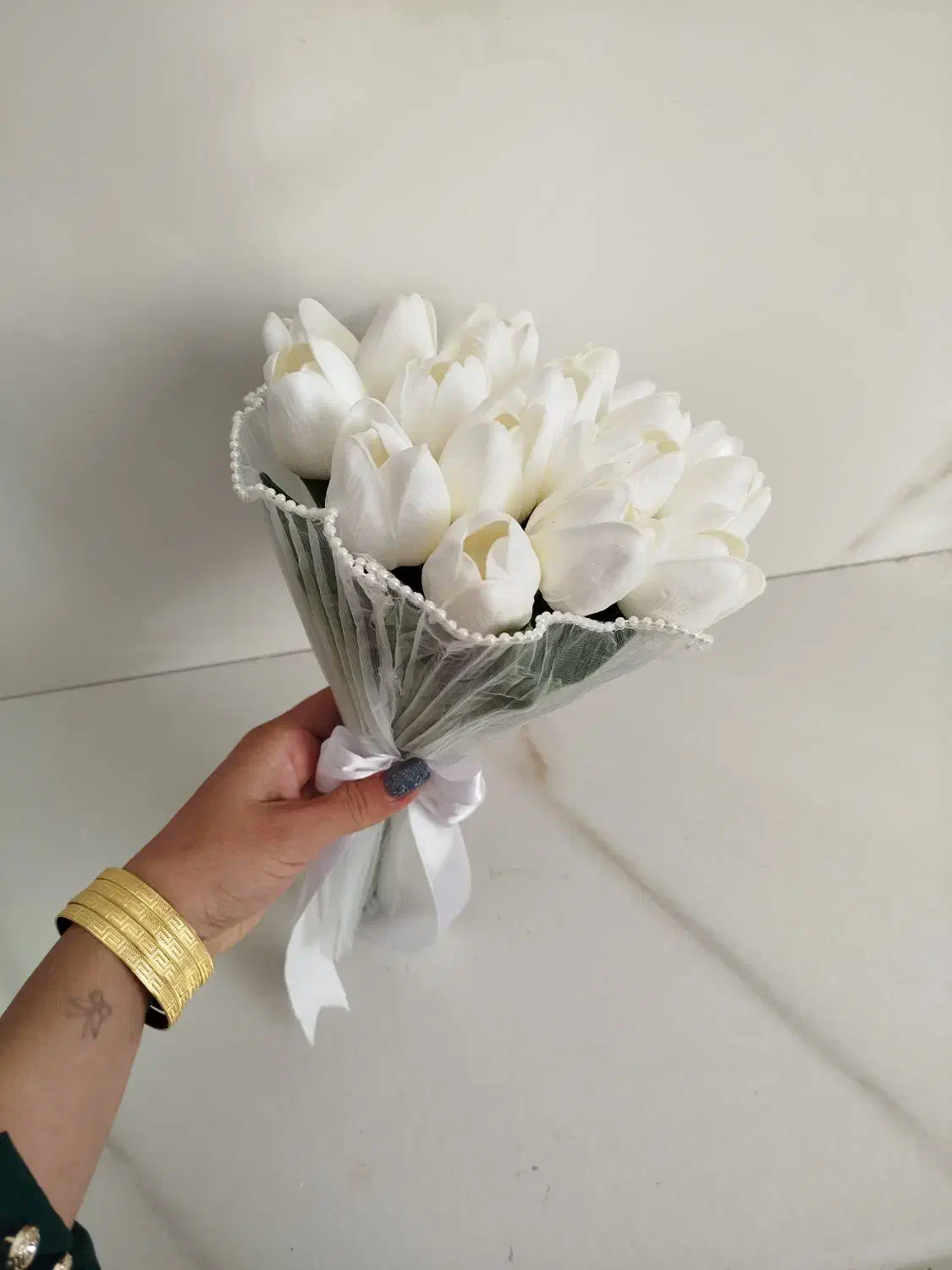 گل عروس|گل و گیاه طبیعی|شیراز, گویم|دیوار