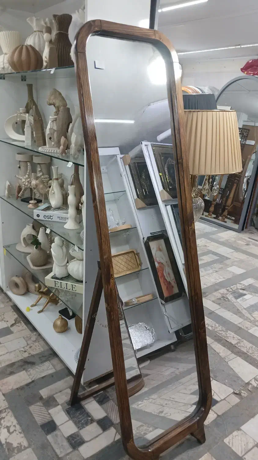 آینه قدی|آینه|تربتحیدریه, مسجد جامع|دیوار